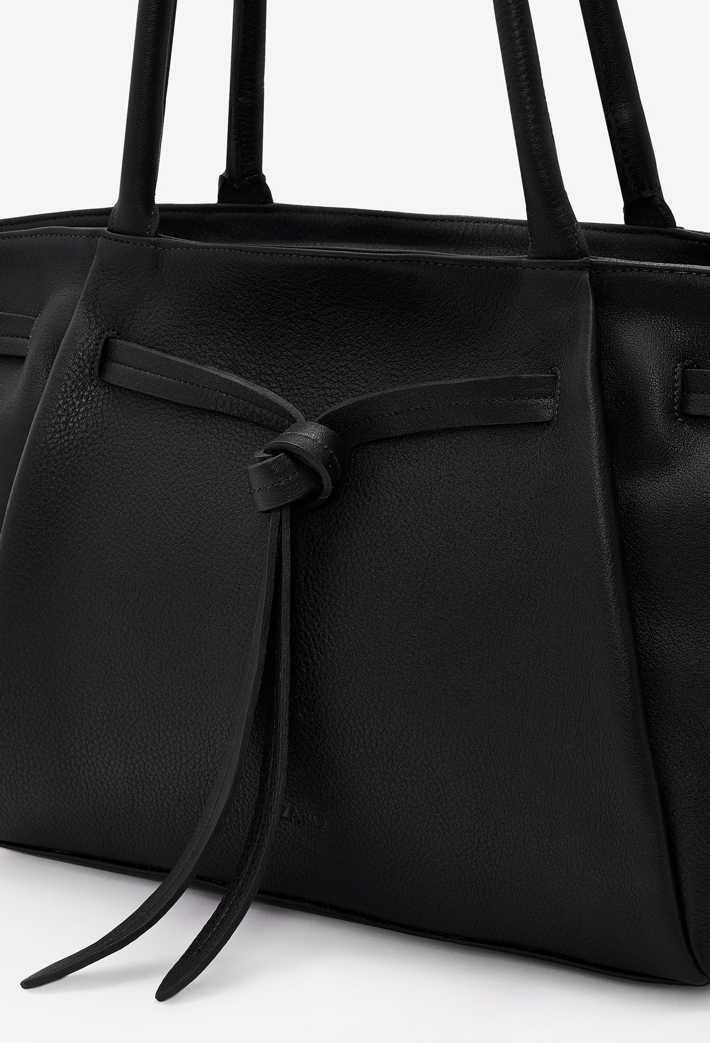 Warmi Large Black Leather Carryall Bag